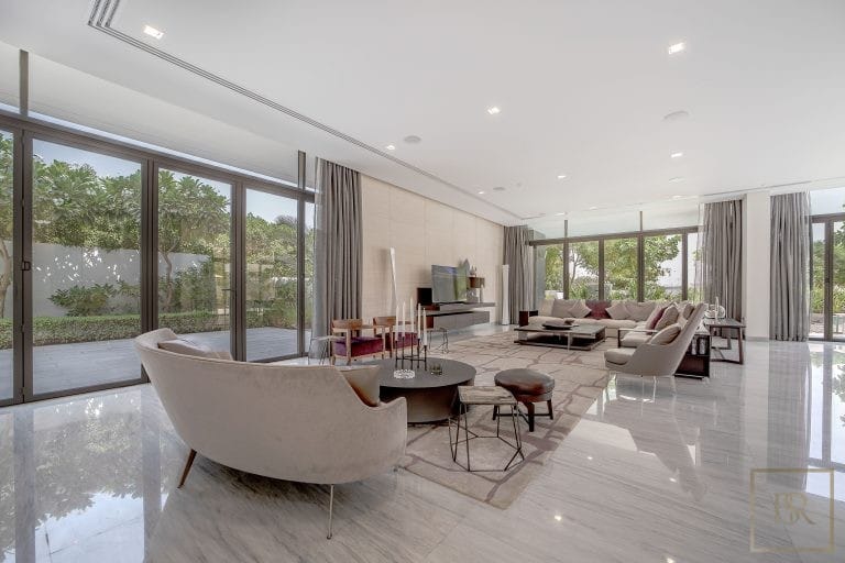 Luxury Villa Panoramic View state-of-the-art amenities, 8 bedrooms in District One - Dubai search for sale For Super Rich