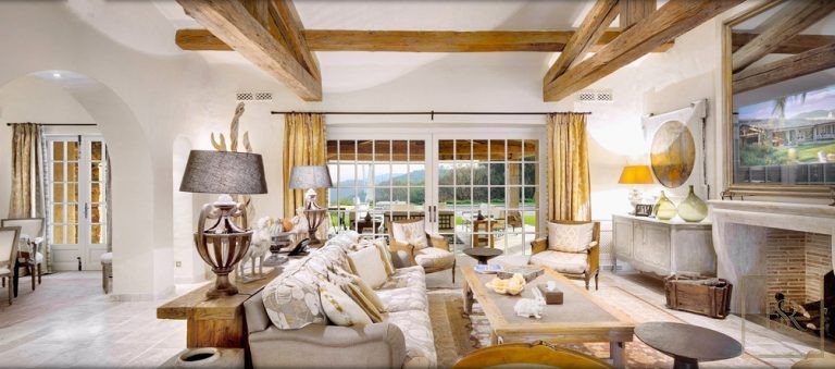 Luxury Villa splendid panoramic sea view & Lérins Islands 3 heated swimming pools, tennis court, 17 bedrooms in Frejus Classified ads for sale For Super Rich