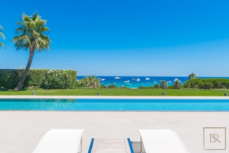 Contemporary Villa Beach Front 5 minutes walk from Club 55, 6 bedrooms in Saint Tropez 107750 Week rental For Super Rich