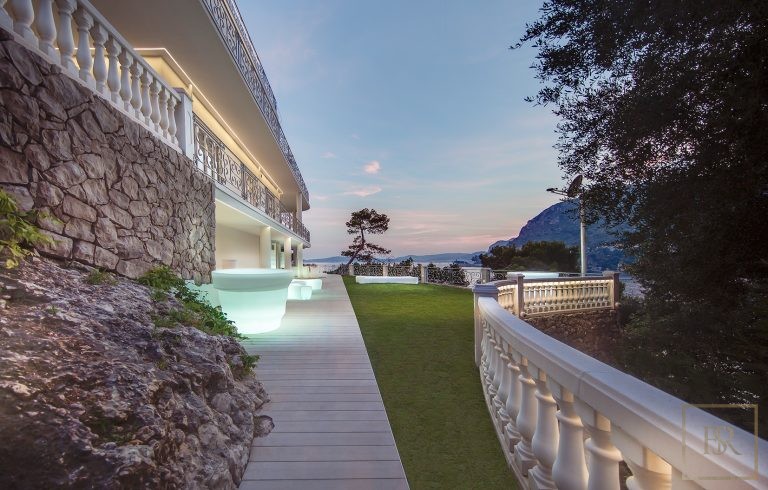 Luxury Villa Sea View, 7 bedrooms in Cap D'Ail - French Riviera rental For Super Rich