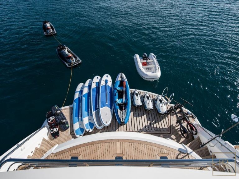 Sunseeker BERCO VOYAGER 40 Meters unique charter rental For Super Rich