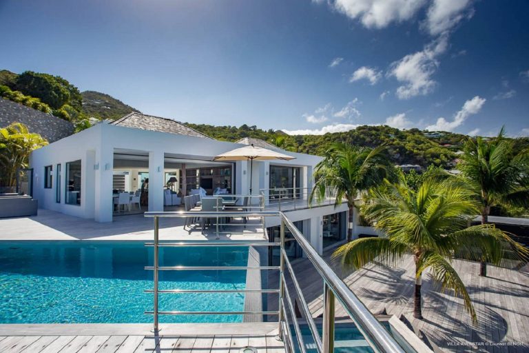 Luxury Villa Avenstar hillside of Camaruche with exceptional views of the sea, 5 bedrooms in Lorient - St Barth 40250 Week rental For Super Rich