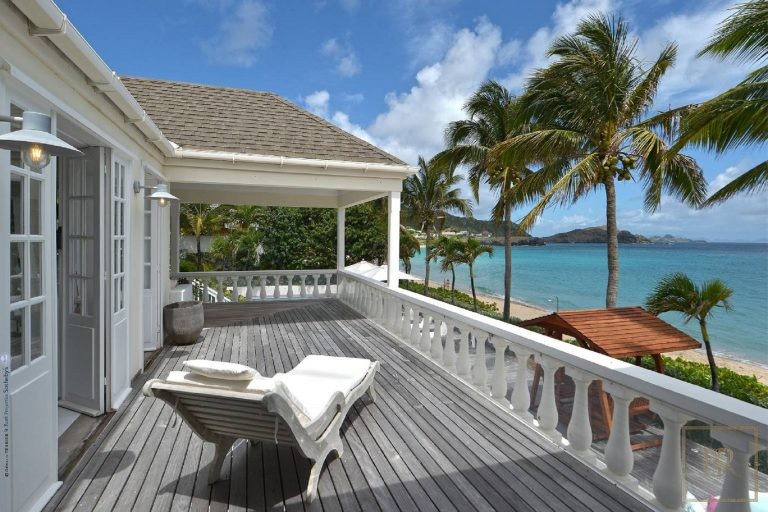Luxury Villa ELA Beachfront Tennis court, pool, 8 bedrooms in Flamands - St Barth property rental For Super Rich