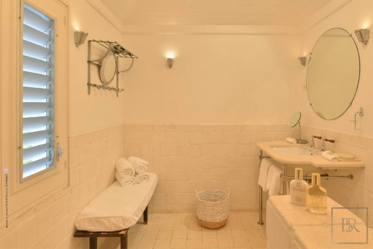 Luxury Villa ELA Beachfront Tennis court, pool, 8 bedrooms in Flamands - St Barth price rental For Super Rich