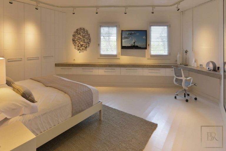 Luxury Villa Danse des Étoiles 70 ft solar-heated infinity pool, rimmed with lava rocks, 5 bedrooms in St Barth real estate rental For Super Rich