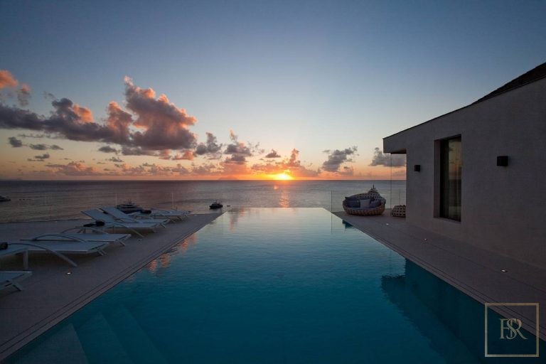 Luxury Villa Vitti enormous (39 x 16 ft) heated infinity pool, 5 bedrooms in St Barth  rental For Super Rich