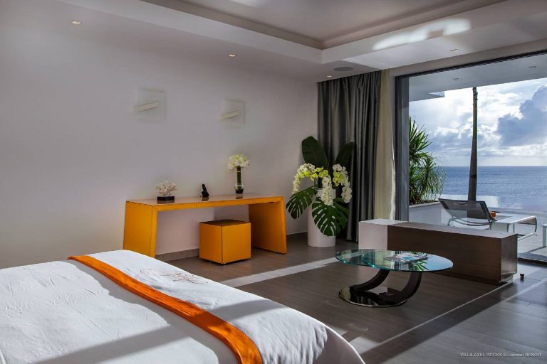 Luxury Villa Axel Rock Hillside in Gustavia, 4 bedrooms in St Barth Classified ads rental For Super Rich