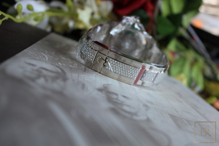 Rolex Submariner Factory Diamonds & Sapphires United Arab Emirates for sale For Super Rich
