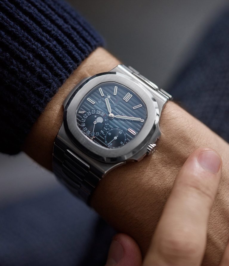 Patek Philippe Nautilus 5712/1A Unique for sale For Super Rich