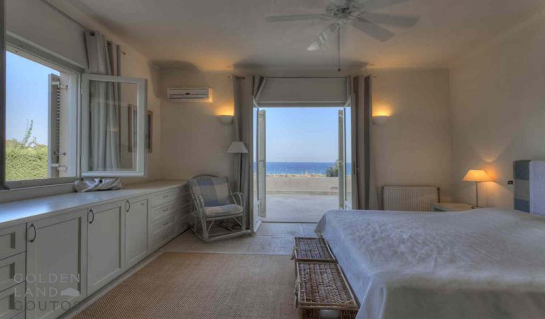Luxury Villa Beach Front Private Beach, 8 bedrooms in Porto Heli real estate for sale For Super Rich