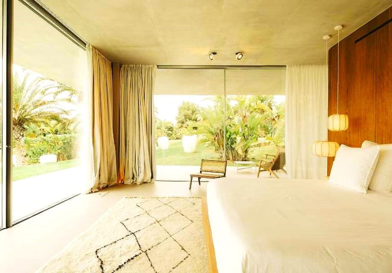 Premium Villa Sea view Jacuzzi, Tennis court, 12 bedrooms in Sant Jordi de ses Salines - Ibiza value for sale For Super Rich