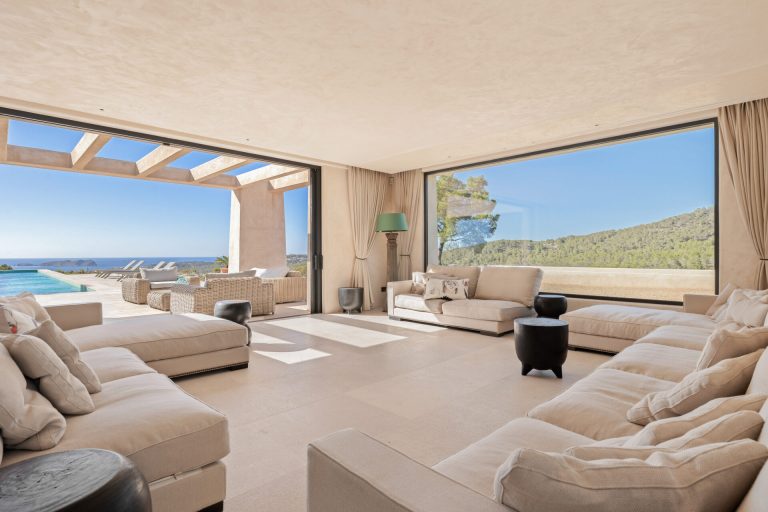 Premium Villa Incredible sea view, hudge swimming pool, 6 bedrooms in Ibiza New for sale For Super Rich