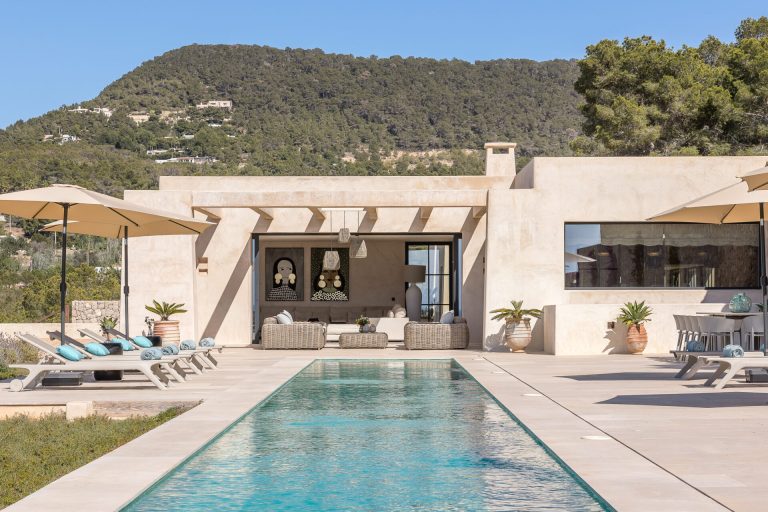 Premium Villa Incredible sea view, hudge swimming pool, 6 bedrooms in Ibiza buy for sale For Super Rich