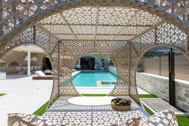Luxury Villa Beach Front Sea View, 6 bedrooms in Bali Rethymno ads for sale For Super Rich