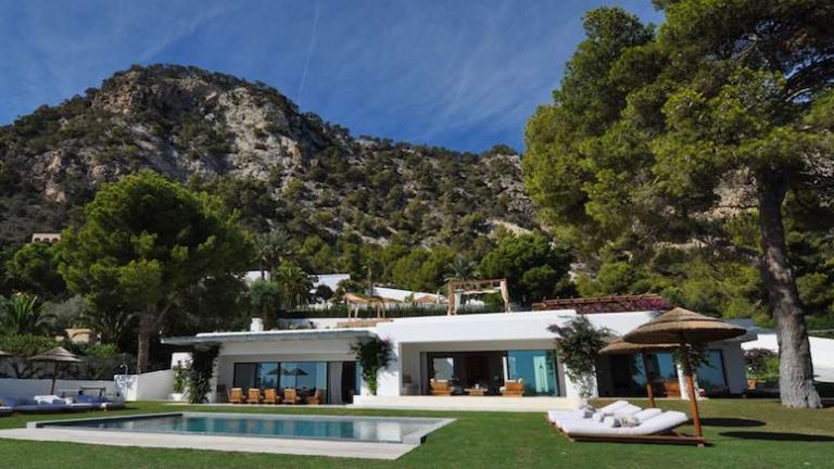 Premium Villa Beach Front with access to the private beach, 6 bedrooms in Ibiza IBIZA168 for sale For Super Rich