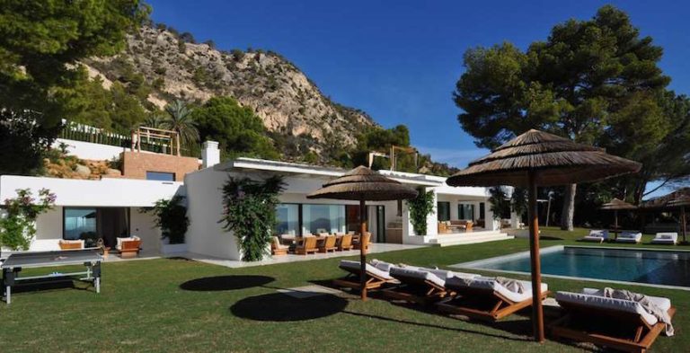 Premium Villa Beach Front with access to the private beach, 6 bedrooms in Ibiza buy for sale For Super Rich