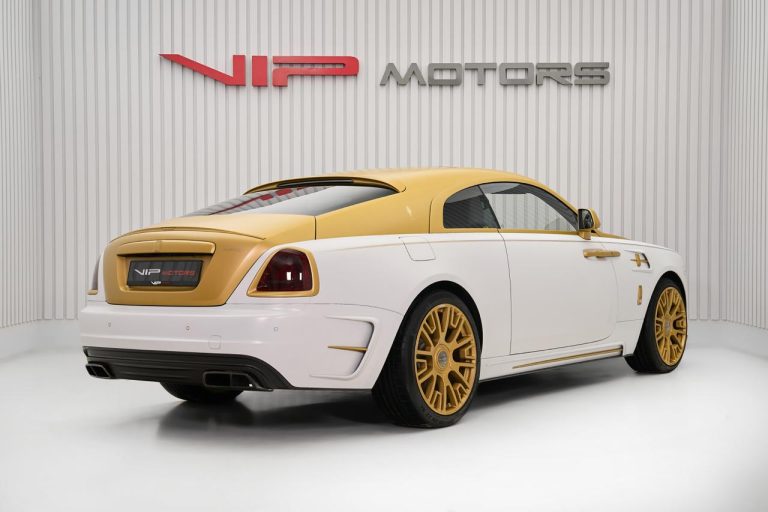 2019 Rolls-Royce WRAITH Coupe for sale For Super Rich
