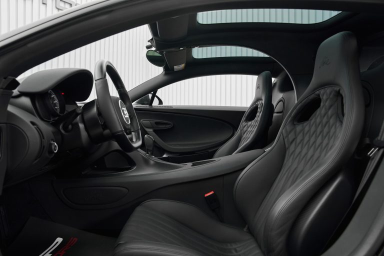 2021 Bugatti Chiron buy for sale For Super Rich