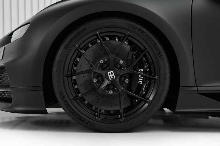 2021 Bugatti Chiron price for sale For Super Rich
