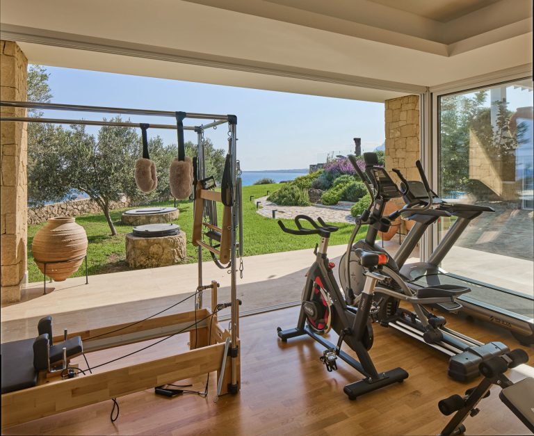 Luxury Villa Beach Front Panoramic View, 7 bedrooms in ORGA NORTH CYPRUS photo for sale For Super Rich