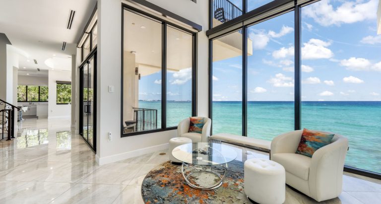 Luxury Villa Beach Front Caribbean Sea views, 5 bedrooms in Seven Mile Beach luxury for sale For Super Rich