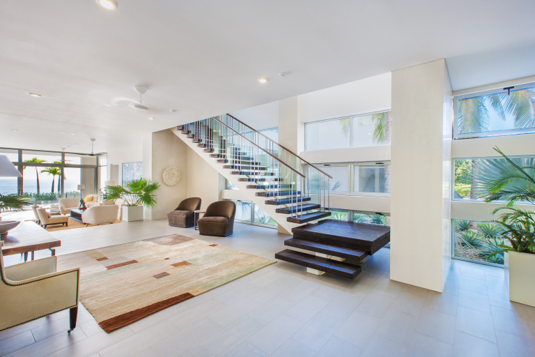 Luxury Villa Beach Front, 23 bedrooms in San Juan del Sur expensive for sale For Super Rich