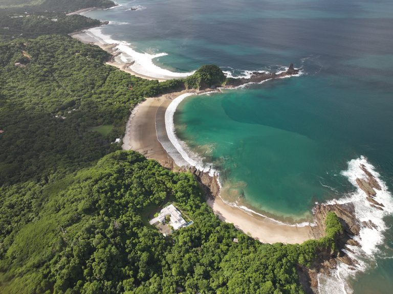 Luxury Villa Beach Front, 23 bedrooms in San Juan del Sur Used for sale For Super Rich