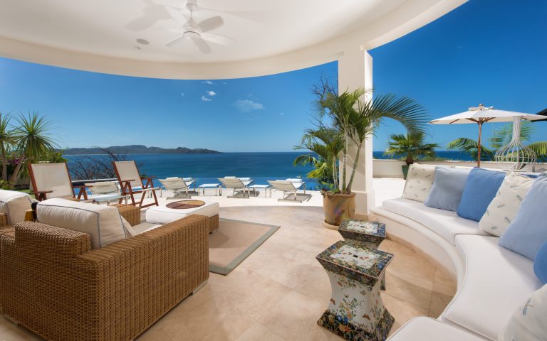 Luxury Villa La Sata beachfront, 8 bedrooms in Flamingo Used for sale For Super Rich