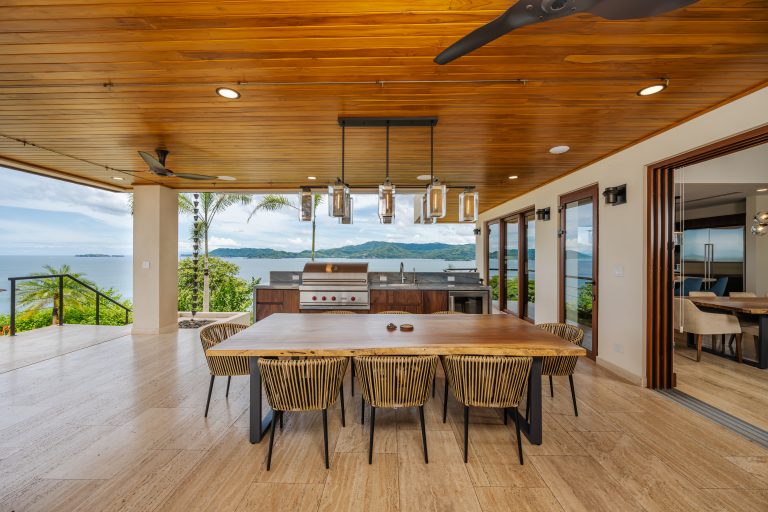 Luxury Villa Casa Linda Vista Panoramic sea View, 5 bedrooms in Flamingo 56051 for sale For Super Rich