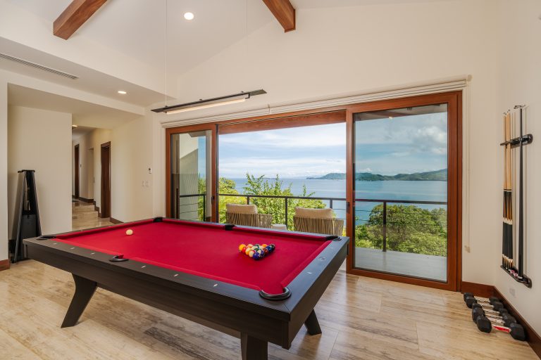 Luxury Villa Casa Linda Vista Panoramic sea View, 5 bedrooms in Flamingo best for sale For Super Rich