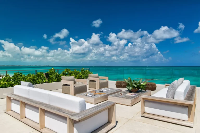 Luxury Villa 3 RESERVE Beachfront, 7 bedrooms in Grace Bay - Providenciales exclusive for sale For Super Rich