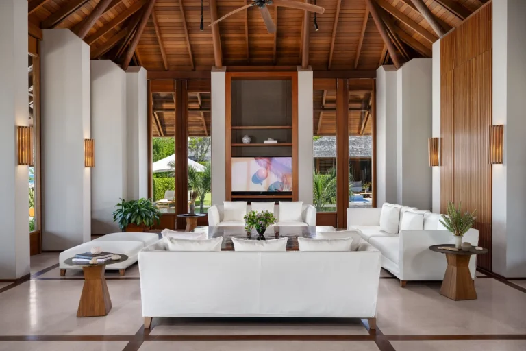 Luxury Villa 32 Amanyara Beachfront, 4 bedrooms in North West Point - Providenciales WNKV9K for sale For Super Rich