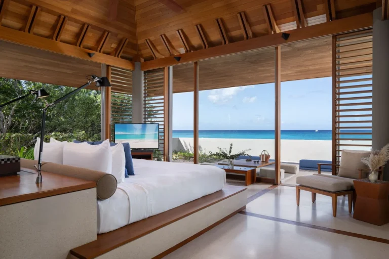 Luxury Villa 32 Amanyara Beachfront, 4 bedrooms in North West Point - Providenciales value for sale For Super Rich