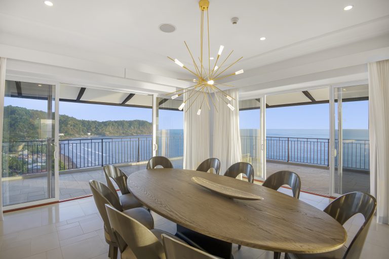 Luxury Penthouse Beach Front Panoramic View, 6 bedrooms in Jaco 2409041347053907 for sale For Super Rich