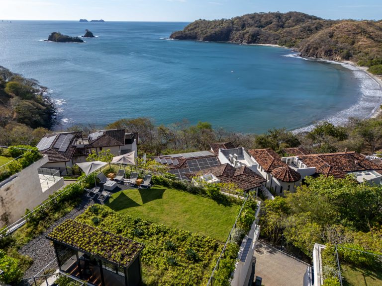 Luxury Villa Panoramic View, 5 bedrooms in Las Catalinas - Guanacaste photos for sale For Super Rich
