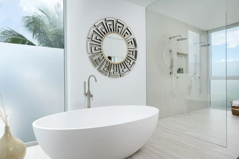 Luxury Villa Blue Cay Beach Estate 2 Beachfront, 6 bedrooms in Leeward - Providenciales ultra luxury for sale For Super Rich