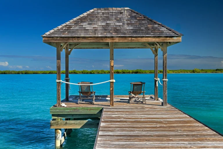 Luxury Villa Blue Cay Beach Estate 2 Beachfront, 6 bedrooms in Leeward - Providenciales image for sale For Super Rich