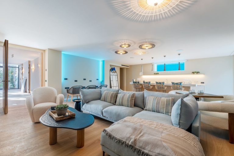 Luxury Villa Panoramic View Sea View, 12 bedrooms in Mallorca 2150 for sale For Super Rich