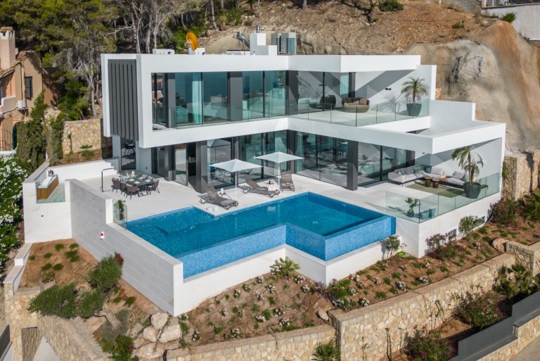 Luxury Villa Panoramic View Sea View, 6 bedrooms in Mallorca New for sale For Super Rich