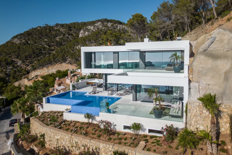 Luxury Villa Panoramic View Sea View, 6 bedrooms in Mallorca image for sale For Super Rich