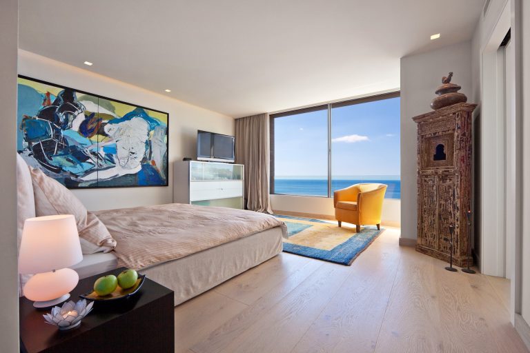 Luxury Villa Beach Front Panoramic View, 3 bedrooms in Mallorca search for sale For Super Rich