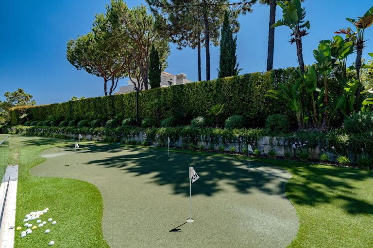Luxury Villa Panoramic View Golf View, 4 bedrooms in Quinta do Lago ads for sale For Super Rich