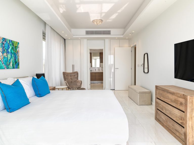 Luxury Apartment Beach Front Sea View, 3 bedrooms in Limassol SA2907 for sale For Super Rich
