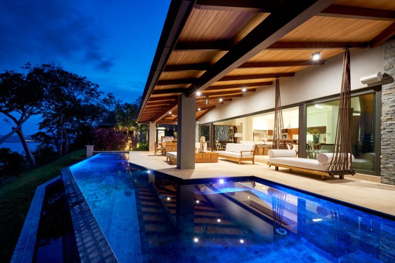 Luxury Villa oceanfront breathtaking panoramic views, 4 bedrooms in Peninsula Papagayo image for sale For Super Rich