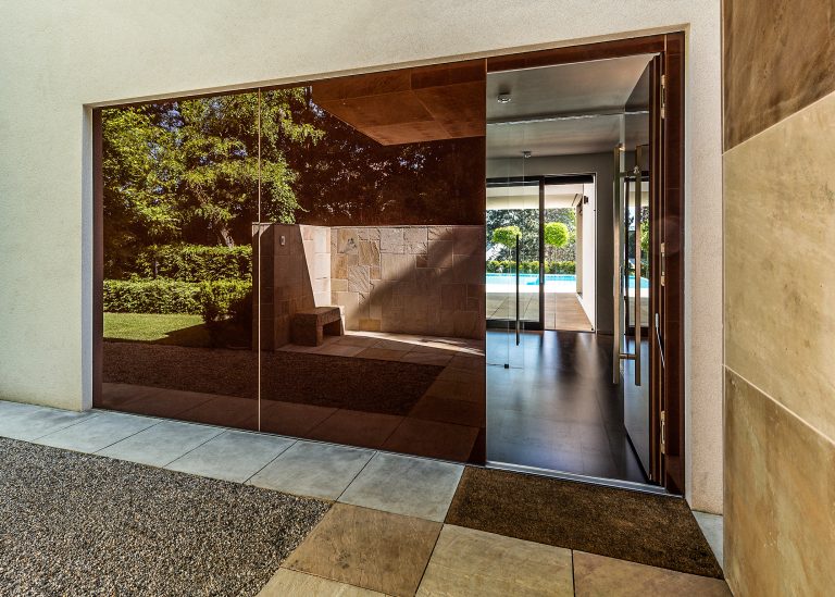 contemporary Villa Panoramic View, 5 bedrooms in Vienna search for sale For Super Rich
