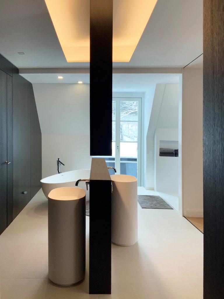 Luxury Villa Mountain View, 4 bedrooms in Hinterbrühl 2622 for sale For Super Rich
