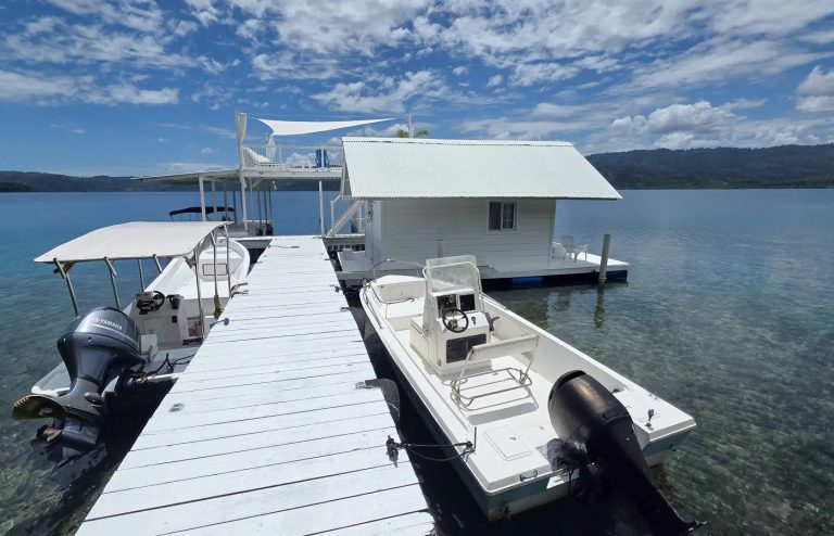 Luxury Villa Panoramic View Sea View, 4 bedrooms in Isla Pastor, Valle de Agua, Bocas del Toro deal for sale For Super Rich