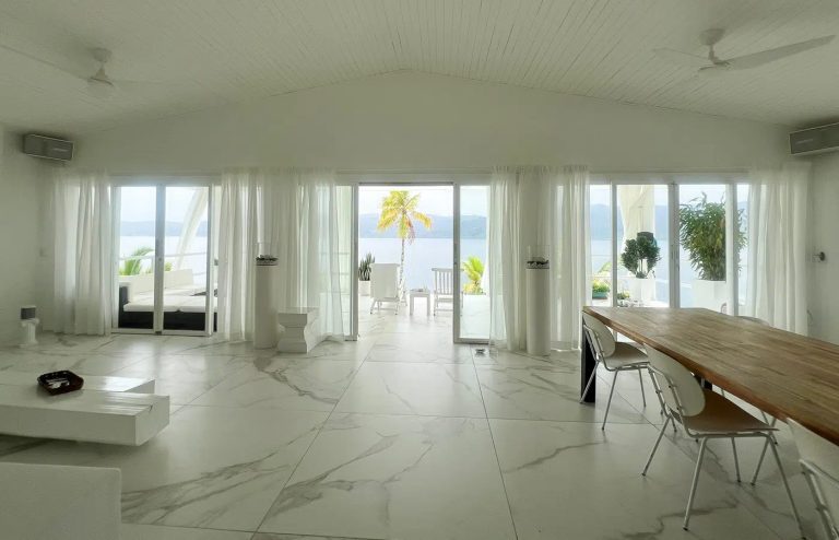 Luxury Villa Panoramic View Sea View, 4 bedrooms in Isla Pastor, Valle de Agua, Bocas del Toro exclusive for sale For Super Rich