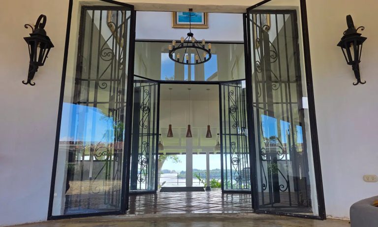 Country Villa Beach Front, panoramic Pacific Ocean views, 6 bedrooms in Boca Brava Island, Boca Chica, Chiriquí price for sale For Super Rich