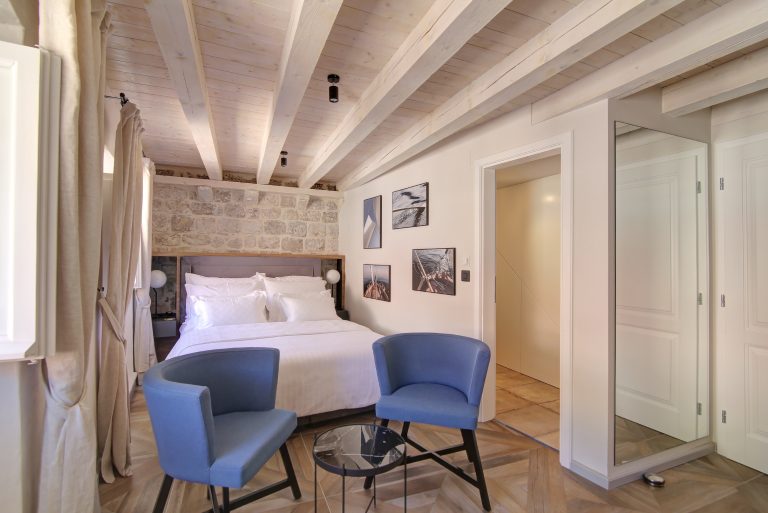 Luxury Business  Baroque palace, Panoramic view, 5 bedrooms in Dubrovnik Classified ads for sale For Super Rich